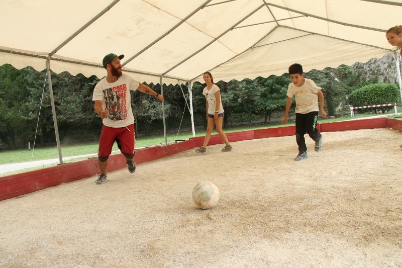 Village Camps International Summer Camp Ard&egrave;che, France 2019-07-26 https://www.villagecamps.com/journals_admin/images/911-34-07-03-2014  (800x533)  (83).jpg